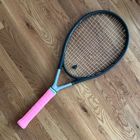 Head TiS6 tennis racket regripped